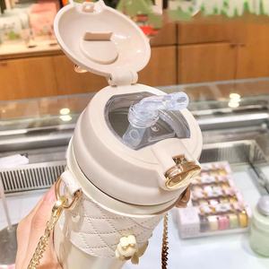 380毫升/580毫升兔耳可爱塑料水壶带吸管珍珠金属链带便携式儿童水壶 - Product Image 4