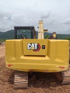 Excavadora Hidráulica Usada Caterpillar CAT307 7T con Pocas Horas de Uso, Máquina de Segunda Mano con Certificación CE, Acoplador Rápido y Martillo Rompedor - Product Image 3