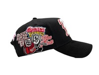Gorra de béisbol de 5 paneles de sarga y gamuza con bordado Y2K 2026, venta al por mayor, logotipo personalizado, visera curva, patrón de letras