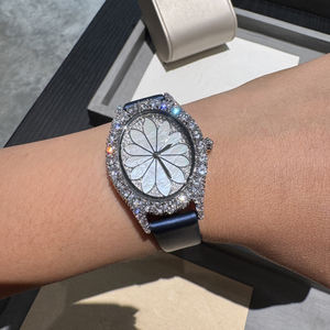 Montre de luxe pour femme, bracelet en argent sterling et diamants, bracelet en cuir, élégante montre à quartz - Product Image 3