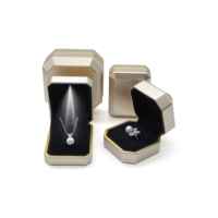 Boîte à bijoux en velours de haute qualité avec anneau LED, pour colliers, bracelets, boucles d'oreilles, motif carré, forme octogonale, fermeture à pression