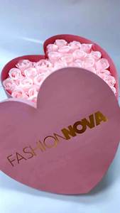 Nhà Máy Trực Tiếp Biểu Tượng Tùy Chỉnh Chất Lượng Cao Trong Suốt PVC Cửa Sổ Flap Hoa Hộp Giấy Ramadan Sô Cô La Hộp Quà Tặng Bao Bì Hộp - Product Image 3