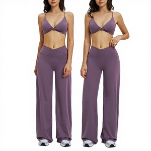 Conjunto Deportivo de Yoga Transpirable de Dos Piezas con Cintura Cruzada y Pantalones Anchos para Correr al Aire Libre - Product Image 1