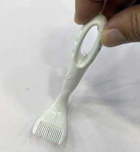 إزالة القراد البلاستيكية للحيوانات الأليفة ، حجم صغير ، استخدام بسهولة وسهولة - Product Image 1