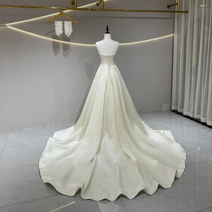 JFH13 ชุดแต่งงานทรงเมอร์เมดผ้าซาตินสุดหรูพร้อมกระโปรงคลุม - Product Image 2