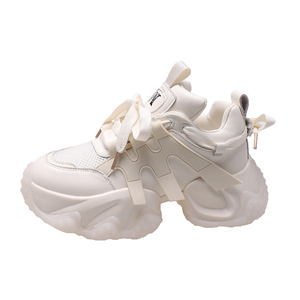 <span class=keywords><strong>Sneakers</strong></span> moda scarpe da <span class=keywords><strong>donna</strong></span> con aumento dell'altezza scarpe da ginnastica <span class=keywords><strong>bianche</strong></span> per scarpe da <span class=keywords><strong>donna</strong></span> taglia 43 scarpe da ginnastica da uomo scarpe da <span class=keywords><strong>donna</strong></span> di vendita calda - Product Image 2