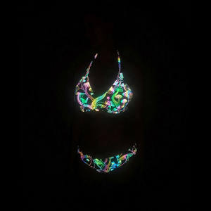 Hi <span class=keywords><strong>Vis</strong></span> Night Club mujeres Sexy Spandex espalda descubierta Arco Iris reflectante pecho envuelto chaleco sin tirantes sujetador tubo Top recortado corsé Delgado - Product Image 4