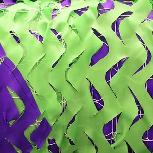 <span class=keywords><strong>Filet</strong></span> de <span class=keywords><strong>camouflage</strong></span> simple couche VANDA en polyester violet et vert, taille personnalisable pour la décoration extérieure - Product Image 3
