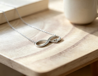 Collier en gros en acier inoxydable avec symbole de l'infini, pendentif délicat en forme de cœur évidé, bijoux Amour Éternel