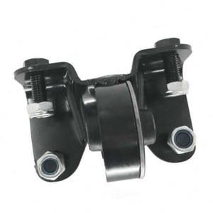 Soporte de Ballesta Transversal Chevrolet GMC 20829013 905506 15153956 Suspensión para Camión Mercedes Material de Acero y Plástico - Product Image 4