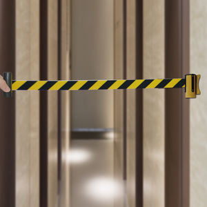 Coda a muro retrattile cintura barriera montante barriere stradali prodotto - Product Image 5