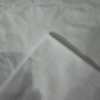Tissu en Soie de Lait Tricoté Doux et Confortable 170g 158cm 120D Utilisé pour les Sous-vêtements, les Pyjamas, les Vêtements de Maison et les Vêtements de Yoga Sportifs