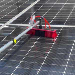 Máquina de limpieza de paneles fotovoltaicos eléctricos de mano, cepillo de paso de agua telescópico retráctil, limpieza de componentes solares