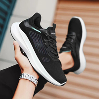Chaussures de sport respirantes en maille pour hommes, de luxe, de marque, en gros, tendance, polyvalentes, antidérapantes, décontractées, pour la course à pied