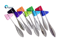Marteau de réflexe médical Taylor - Marteau de percussion triangulaire coloré pour la neurologie et l'examen physique