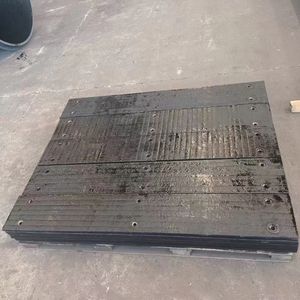 Plaque d'acier bimétallique de surfaçage résistant à l'abrasion d'usure de recouvrement de carbure de chrome de 10 + 5mm - Product Image 2