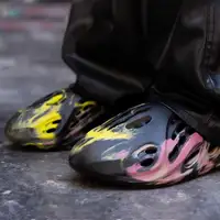 Designer Shoes for Men and Women, Yeezy Slide, Foam Runner