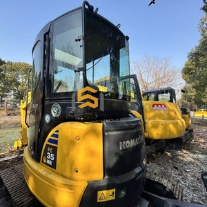 Excavatrice hydraulique sur chenilles Komatsu PC35 d'occasion de 3,5 tonnes, importée du Japon, pour usage agricole et domestique, avec moteur et engrenages de rétrocaveuse - Product Image 1