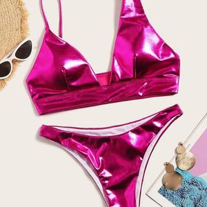 Bikini Metálico Triángulo Halter con Micro Tanga, de Secado Rápido, Sujetador Push-up y Braguita de Tanga en V, Brillante, de Dos Piezas para Mujer 2025 - Product Image 1