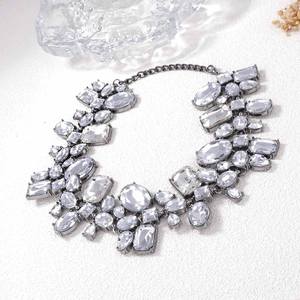 Collier géométrique en strass Cristal de luxe pour femmes - Product Image 5