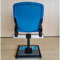 Siège de stade pliable rembourré de couleur personnalisée, chaise fixe en cuir PU souple pour public en salle