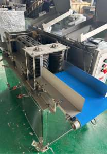 Máquina cortadora de carne fresca de alta resistencia Máquina cortadora continua de carne de cerdo y salmón Maquinaria de procesamiento de alimentos de acero - Product Image 2