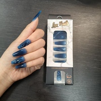 24 faux ongles à presser en gel 3D bleu profond, motif marbre en relief, longs, forme stiletto, style européen, réutilisables pour soirée