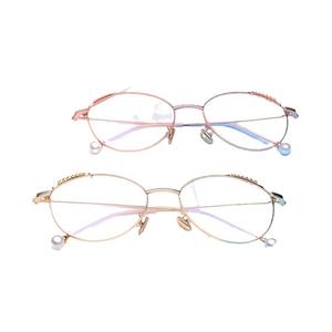 Monture de lunettes ovale élégante en métal pour femmes avec accents de perles, légère, anti-UV et anti-lumière bleue, verres plats - Product Image 1