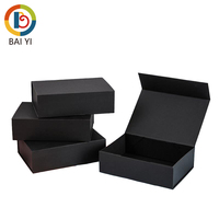 Boîte pliante magnétique en cuivre de luxe personnalisée petit emballage de cadeau avec traitement UV du stratifié fabriqué en carton durable