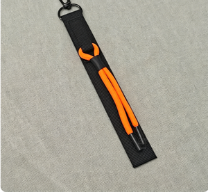 Artículo Popular: Llavero Minimalista con Cuerda Delgada y Estampado TUESDAY, Colgante de Cadena Metálica para Bolso, Diseño Casual, Unisex - Product Image 2