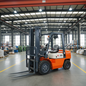 Schnelle Lieferung <span class=keywords><strong>Diesel</strong></span>-Gabelstapler 3 Tonnen 2,5 Tonnen 3-6 M Hubhöhe Hydraulischer Allradantrieb Gabelstapler mit Anbaugeräten - Product Image 3