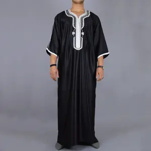 Oemカスタムトルコドバイカタール2024スタイル黒アフリカアバヤイスラム服カフタントーブ男性イスラム教徒