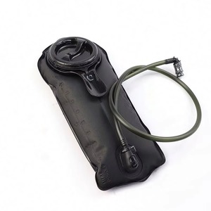 MUESTRA GRATUITA Mochila táctica de hidratación para caza al aire libre con bolsa de agua y depósito de hidratación Molle. - Product Image 2