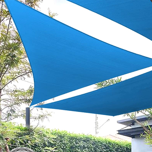 Voile d'ombrage triangulaire 5x5x5m en rouleaux de tissu pour l'extérieur, idéale pour la plage et la protection de l'intimité, coloris bleu, pour le Kazakhstan, le Kirghizistan, le Tadjikistan et l'Ouzbékistan - Product Image 5