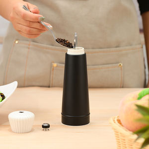 Juego de molinillo de sal y pimienta de acero inoxidable con acabado personalizado con molinillo ajustable y botón de acero inoxidable 304 para uso comercial - Product Image 5