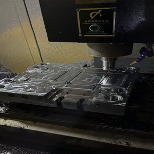 OEM Autopartes Precisión Multi-Columna Molde de inyección Fabricante de moldes de acero Planta de moldeo de plástico Alambre EDM Autopartes Molde de inyección - Product Image 2