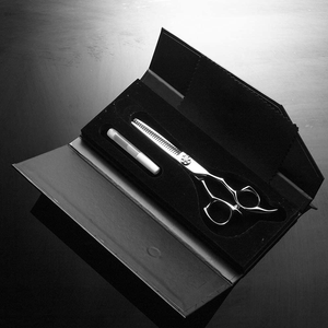 Ciseaux de toilettage pour animaux de compagnie de haute qualité personnalisés, 6,5 pouces, 30 dents, en forme de bois de cerf - Product Image 3