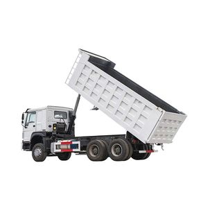 Camion à benne basculante puissant Sinotruk <span class=keywords><strong>Howo</strong></span> 371 ch 6x4 avec châssis robuste et benne basculante de grande capacité pour les opérations minières exigeantes - Product Image 1