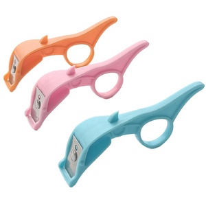 イルカ型ミニステンレス鋼アップルフルーツピーラー-環境に優しいキッチンアクセサリー - Product Image 1