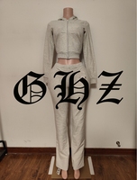 Ensemble de survêtement décontracté pour femme avec logo brodé personnalisé, comprenant un sweat à capuche court zippé et un pantalon de survêtement à taille élastique