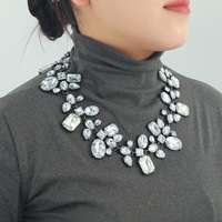 Vente en gros collier de mariée de style mignon avec diamant en cristal brillant irrégulier extravagant pour les anniversaires des femmes chaîne à maillons
