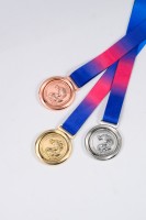 Personnalisé 3D Double Logo Basketball Sports Awards Métal Or Sublimation Ruban Longe Cuivre Plaqué Trophées Plaques Salons Commerciaux