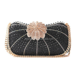 Wholesale <b>Gold</b> Square Fashion Evening <b>Clutch</b> Bags for Women-Eco-Friendly PU Material with Chain Strap - Product Image 6