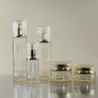 Ensemble cosmétique carré de pompe à lotion en verre mat haut de gamme écologique 50g crème 120ml essence d'émulsion d'eau pressée 30g