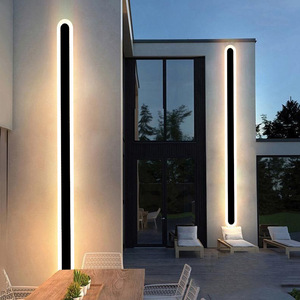Lampe murale solaire à longue bande 3355 pour l'éclairage extérieur des villas et cours - Product Image 1