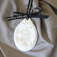 Diffuseur d'huiles essentielles en céramique parfumée pour voiture et armoire, en forme de fleur en porcelaine, pour la maison