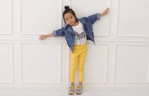 Venta al por Mayor de Ropa Infantil de Moda, Pantalones Sólidos para Niñas, de un Proveedor Chino - Product Image 4