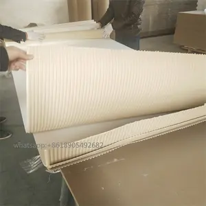 Panneaux muraux modernes flexibles en bois gaufré doux, panneaux muraux pliables