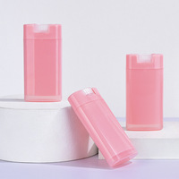 Emballage de bâton de déodorant vide personnalisé avec logo 15g Blanc Noir transparent Forme plate Tube de rouge à lèvres Baume à lèvres pour les soins cosmétiques des lèvres