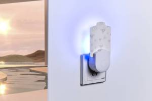 หลอดไฟดักยุงไฟฟ้าแบบเสียบปลั๊ก รุ่น Mini UV395 พร้อมกระดาษกาว - Product Image 6